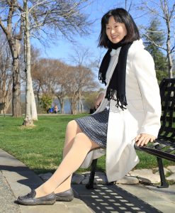 Elin姐走到哪里都是肉丝不离腿