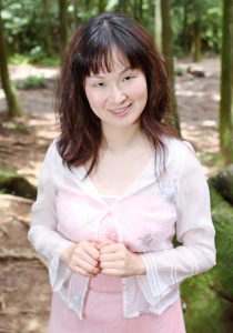 成熟丰满优雅的Elin姐野外肉丝脚