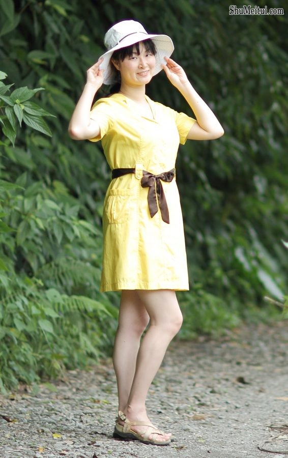 熟女Elin姐短裙拍摄摆pose[第4张/共7张]