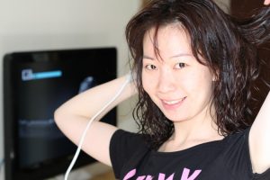 暗恋的美妇在外边玩时专门拍了脚丫子