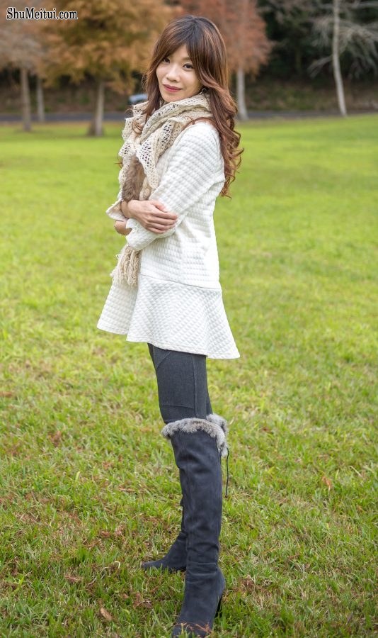 喜欢拍照的表嫂穿上了牛仔裤高跟靴子[第13张/共30张]