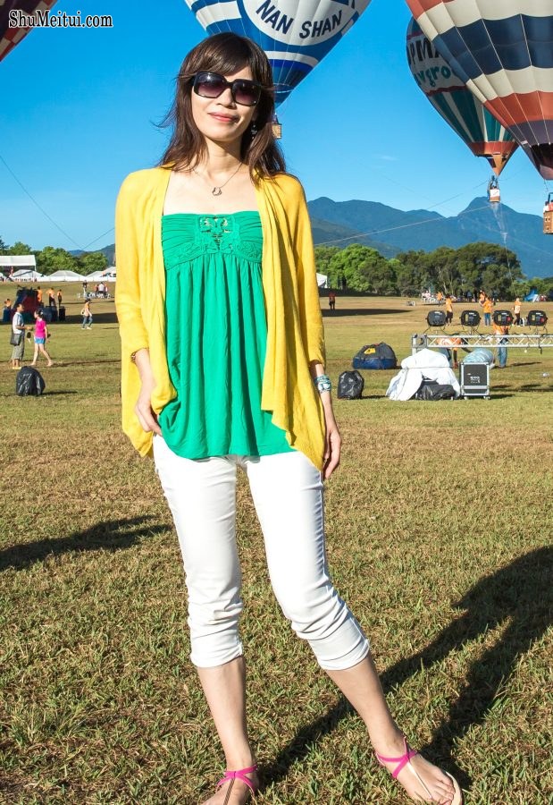 轻熟女嫂子穿了一双漂亮的凉鞋[第6张/共10张]