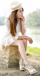 三位成熟姐姐再次出击—翠嫂超短裙安全裤