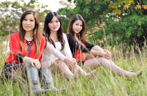 三位成熟姐姐三次出击