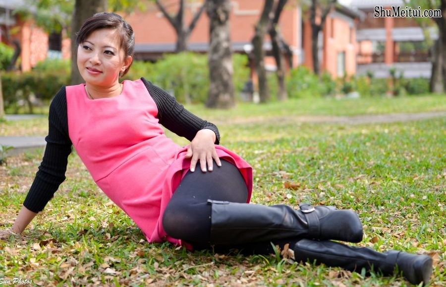 在公司做财务的会计熟女韩姐的厚丝袜靴子1[第27张/共29张]