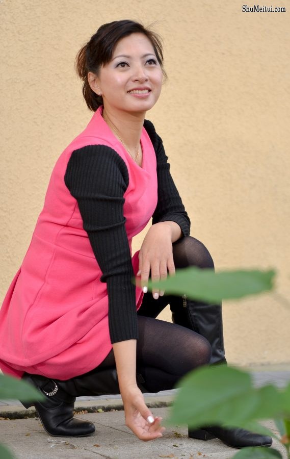 在公司做财务的会计熟女韩姐的厚丝袜靴子1[第19张/共29张]