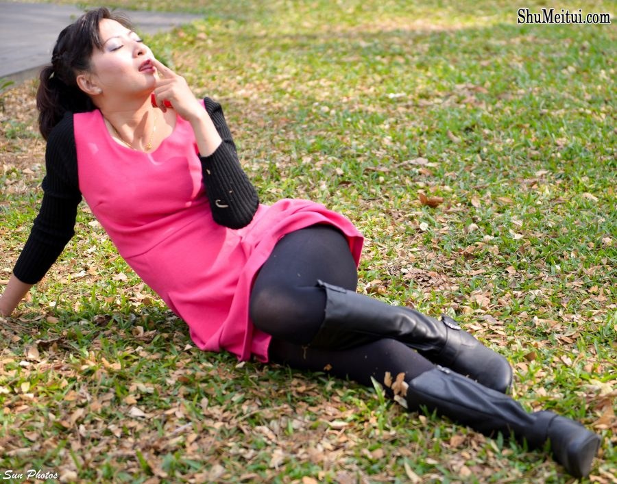 在公司做财务的会计熟女韩姐的厚丝袜靴子1[第28张/共29张]