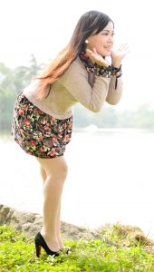 三位成熟姐姐再次出击—黄姐肉丝袜鱼嘴高跟