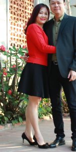 胡艳阿姨细高跟美腿