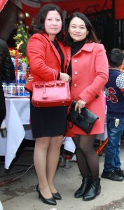 胡艳阿姨新年秀黑丝袜美腿