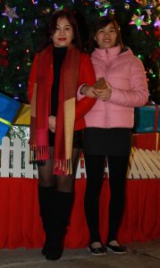 胡艳阿姨新年秀黑丝袜美腿