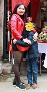 胡艳阿姨新年秀黑丝袜美腿