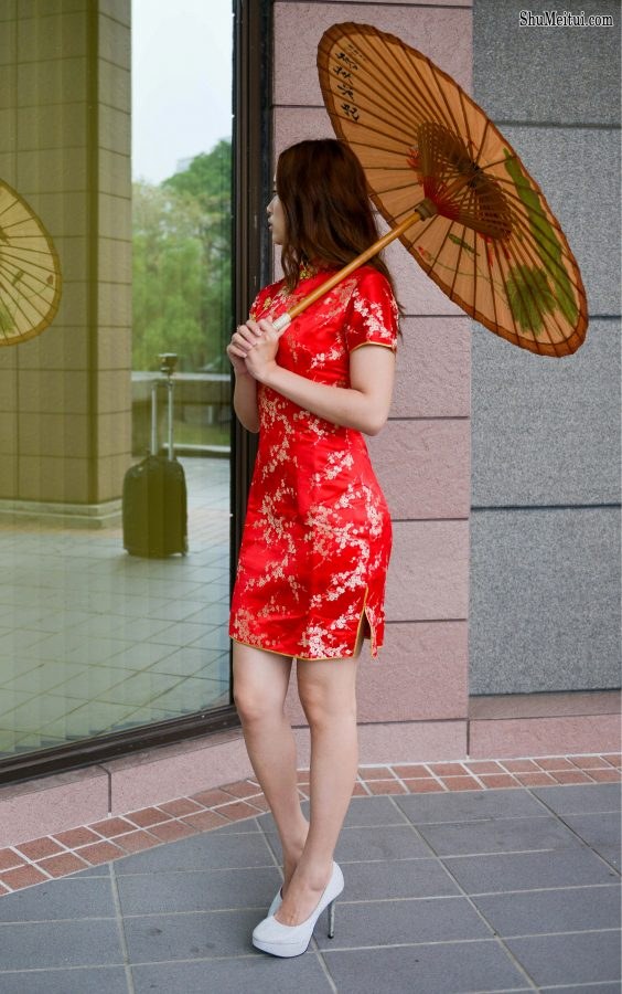 小庭红色超短旗袍高跟美腿[第24张/共24张]