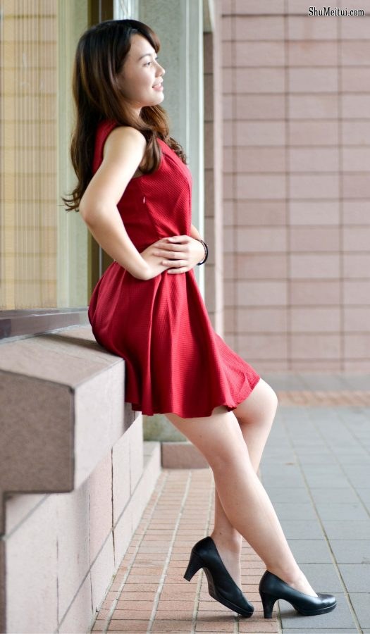 小竹穿着还是有些保守的[第2张/共7张]