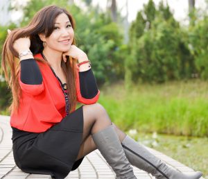 三位成熟姐姐三次出击————芝姐靴子配丝袜