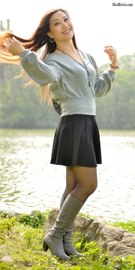 三位成熟姐姐再次出击——芝姐黑丝袜靴子[第13张/共26张]