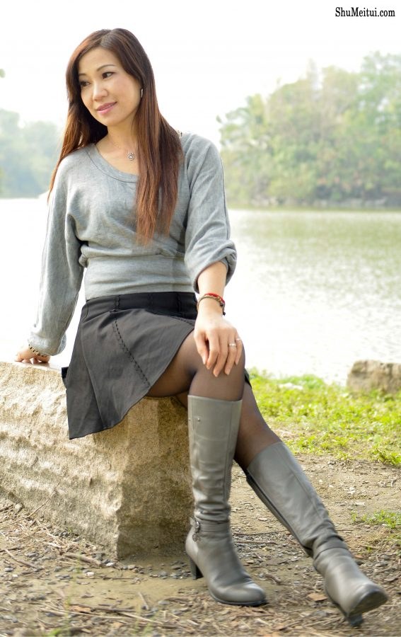 三位成熟姐姐再次出击——芝姐黑丝袜靴子[第3张/共26张]