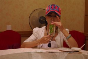 卡儿修长身材中秋节肉丝袜腿