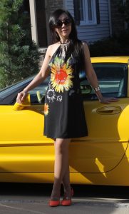 富婆罗斯豪宅名车灰丝袜高跟