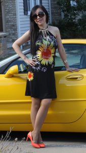 富婆罗斯豪宅名车灰丝袜高跟