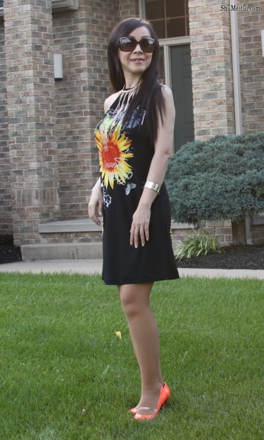 富婆罗斯豪宅名车灰丝袜高跟[第5张/共18张]