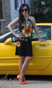 富婆罗斯豪宅名车灰丝袜高跟