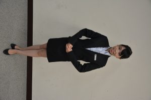 一群穿制服女孩儿们的肉丝高跟培训礼仪1