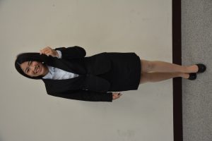 一群穿制服女孩儿们的肉丝高跟培训礼仪1