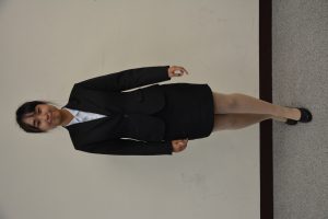 一群穿制服女孩儿们的肉丝高跟培训礼仪1