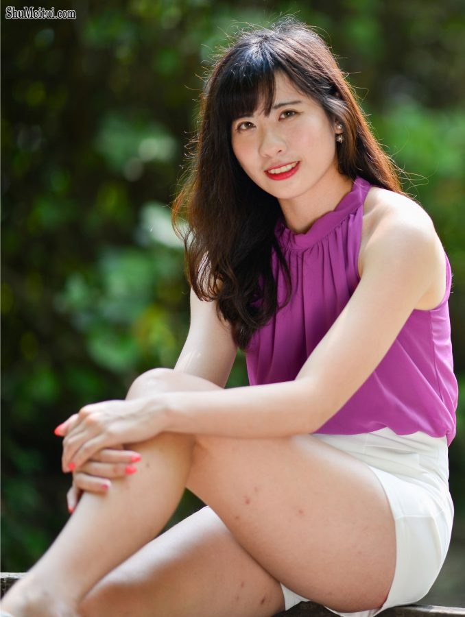 在公园拍摄mi姐匀称修长的大腿[第20张/共33张]