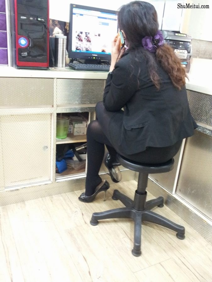 拍一家店铺的老板娘倩嫂的丝袜高跟腿4[第44张/共54张]