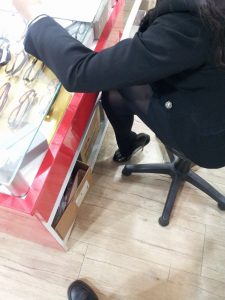拍一家店铺的老板娘倩嫂的丝袜高跟腿4