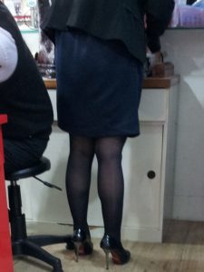 拍一家店铺的老板娘倩嫂的丝袜高跟腿5
