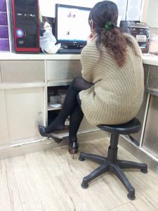 拍一家店铺的老板娘倩嫂的丝袜高跟腿6