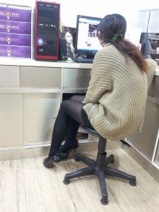 拍一家店铺的老板娘倩嫂的丝袜高跟腿6