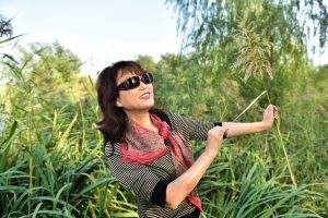 温柔大姐黑丝肉丝齐上阵