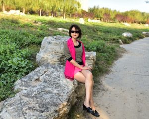 温柔大姐黑丝肉丝齐上阵