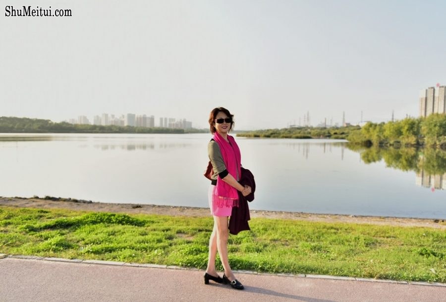 温柔大姐黑丝肉丝齐上阵[第30张/共36张]