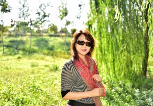 温柔大姐黑丝肉丝齐上阵