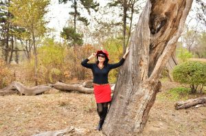 温暖阿姨黑丝袜靴子外拍2