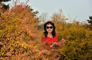 温暖阿姨黑丝袜靴子外拍2