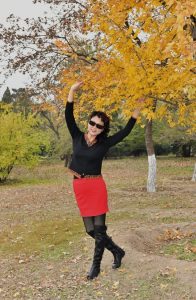 温暖阿姨黑丝袜靴子外拍2