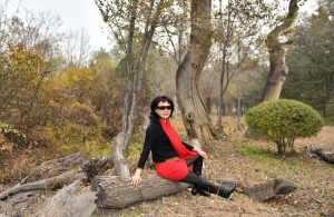 温暖阿姨黑丝袜靴子外拍2