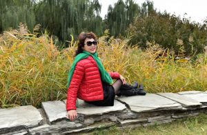 温暖阿姨黑丝袜靴子外拍