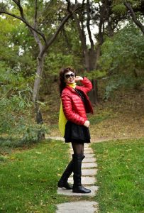 温暖阿姨黑丝袜靴子外拍