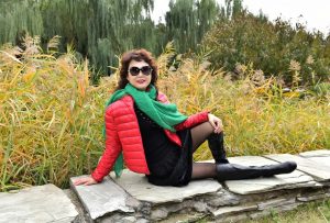 温暖阿姨黑丝袜靴子外拍