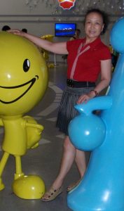 熟女钟姐穿世博会游览