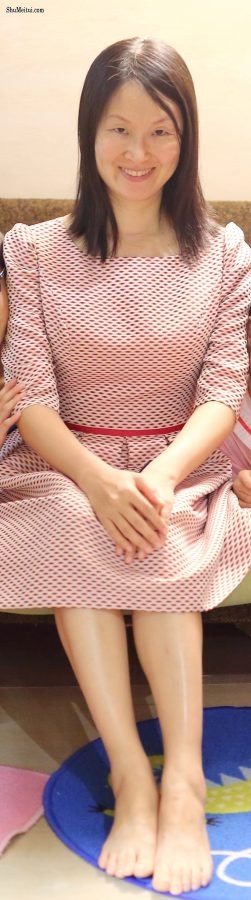 优雅的女人Elin姐翘腿秀美足[第2张/共2张]