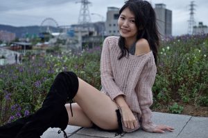 长腿美丽人妻CC姐美腿短裤长靴