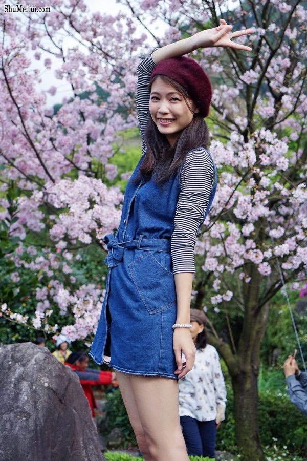 美丽人妻CC姐牛仔短裙光滑白皙美腿[第16张/共37张]